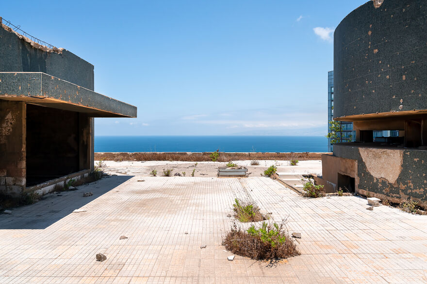 I Photographed The Abandoned Holiday Inn Hotel In Beirut, Lebanon