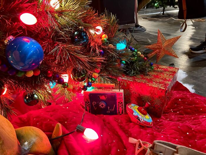 Recreating How The Grinch Stole Christmas