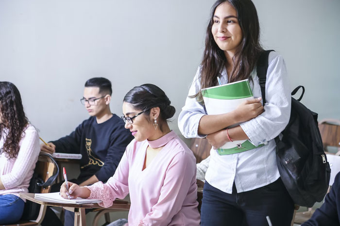 Millennials Share 30 Lies They Were Told When Growing Up And They Are Totally Relatable