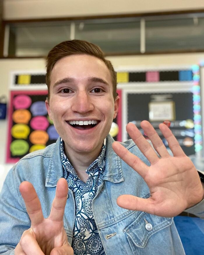 This Teacher Went Viral With 3.2M Views For Sharing How Underpaid Educators Are This Teacher Went Viral With 3.2M Views For Sharing How Underpaid Educators Are