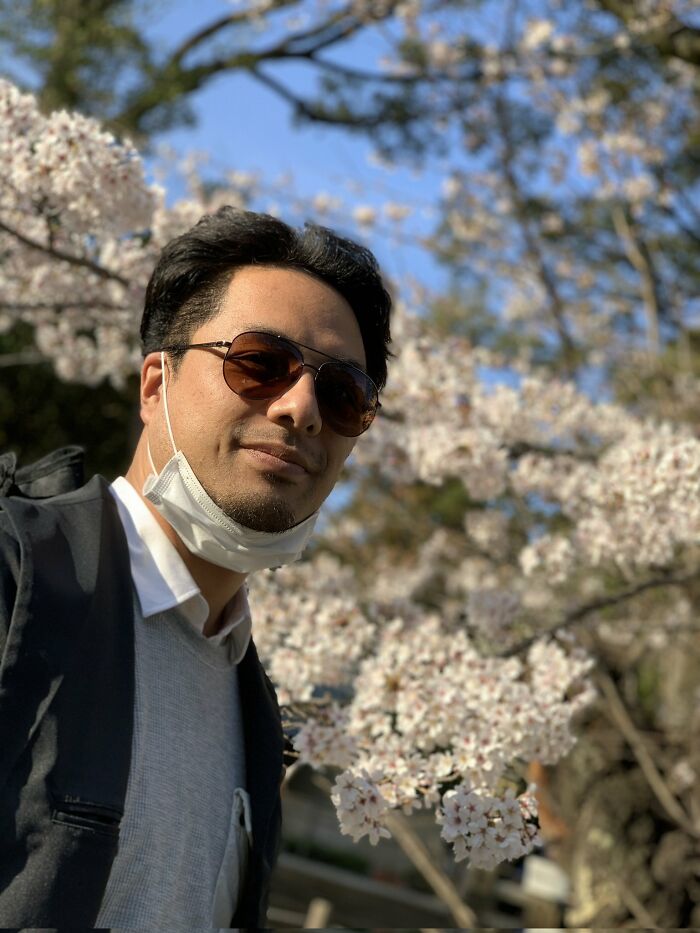 A Bar Owner Who Just Became An Enka Singer By Chance