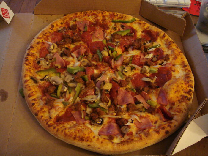 35 Of The Trashiest Things People Ever Witnessed At Weddings