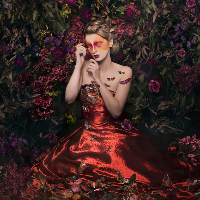 I Set Up A Garden In My Living Room And Did Photoshoots To Document My Cancer Journey (14 Pics)