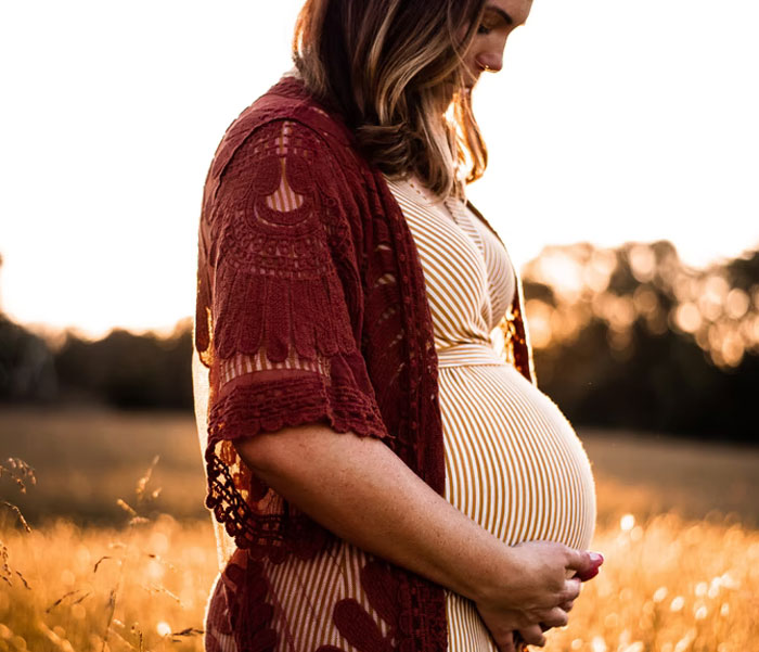 Pregnancy In The Media Is Often Sugar-Coated And These Women Are Not Having It (30 Stories)