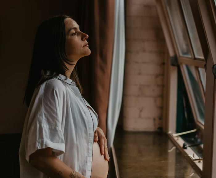 Pregnancy In The Media Is Often Sugar-Coated And These Women Are Not Having It (30 Stories)