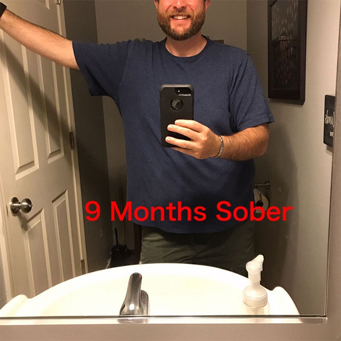 Guy Gives Up Alcohol And Transforms His Life, Here's His Progress After 5 Years