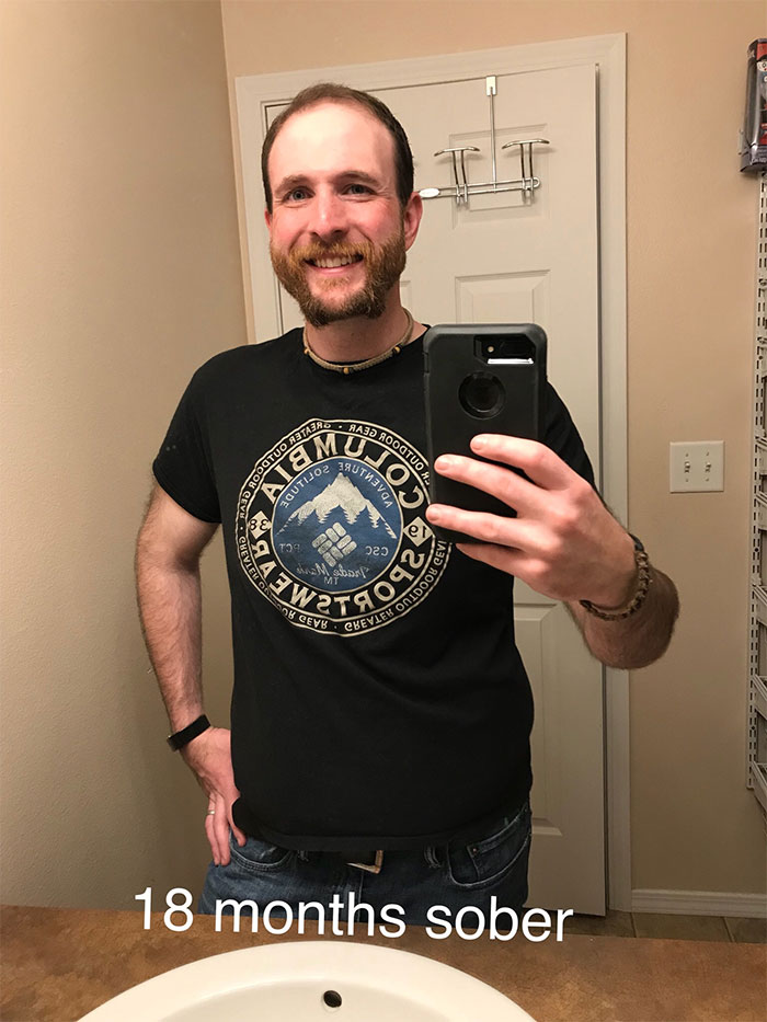 Guy Gives Up Alcohol And Transforms His Life, Here's His Progress After 5 Years