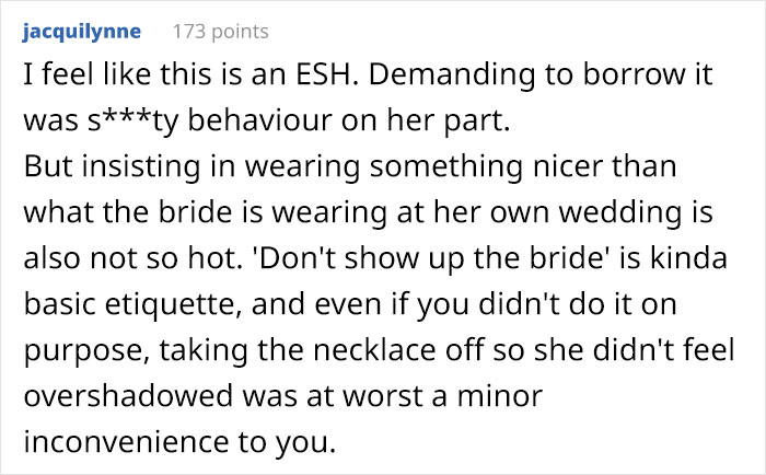 Bridesmaid Asks People Online For Their Take On If She Was Wrong For Refusing To Swap Necklaces With The Bride