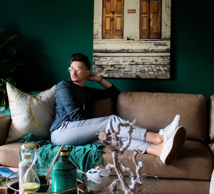 People Who Live Alone Share 30 Underrated Advantages Of Doing So