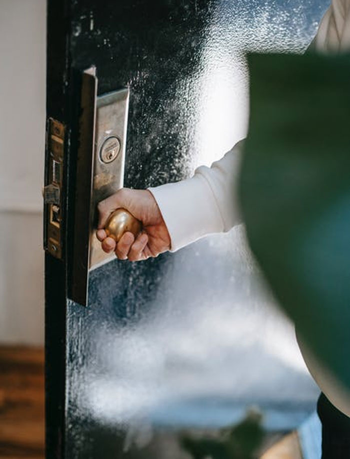 People Share 50 Rules Of Life That Are "Unspoken," Yet Everyone Follows Them