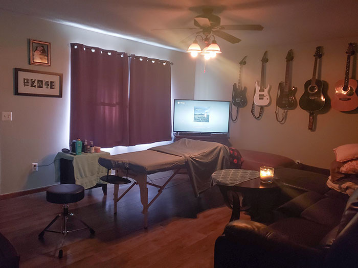 I've Been Saying Since Quarantine How Much I Miss Getting Massages. So For My Birthday, He Bought Me A Massage Table And Learned How To Do Deep Tissue Massages