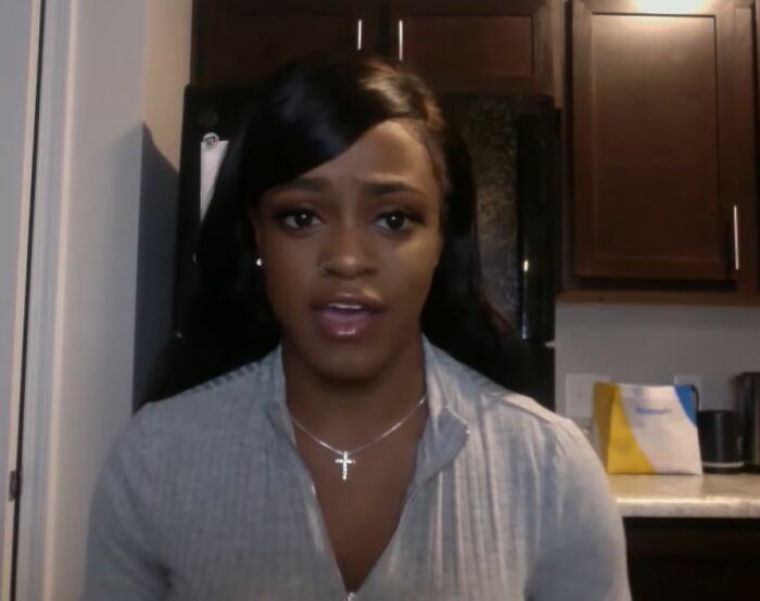 A Woman Gets Charged $700 For Coming To An ER And Sitting There For 7 Hours But Not Getting Any Treatment, Others Share Similar Stories