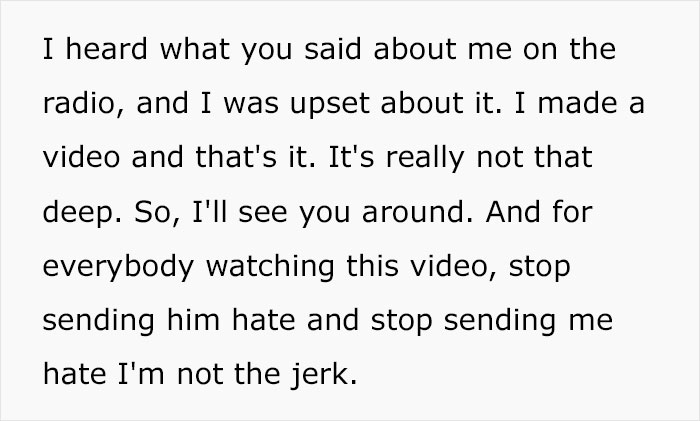 Woman Hears Radio Host Ranting About A New Neighbor, Turns Out It’s About Her Woman Hears Radio Host Ranting About A New Neighbor, Turns Out It’s About Her