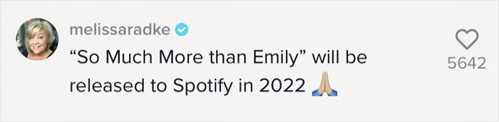 Woman Claps Back At Cheating Ex By Reading His Pathetic Apology Text With Live 'Sad Violin' Accompaniment