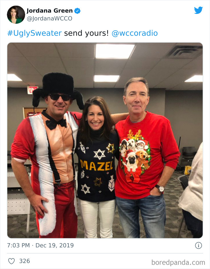 That's A Buffed Santa On The Left