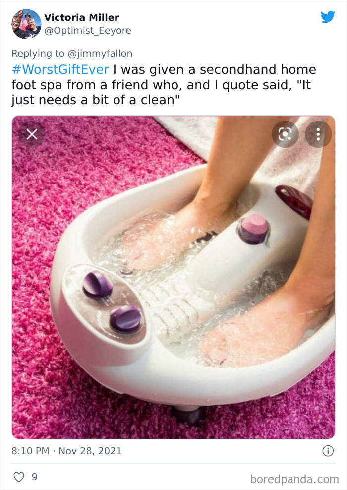 People-Share-Their-Worst-Holiday-Gifts-Jimmy-Fallon