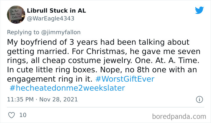 People-Share-Their-Worst-Holiday-Gifts-Jimmy-Fallon