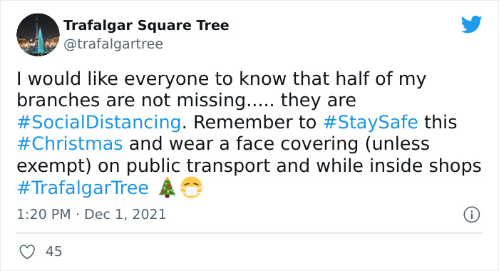 Brits Can&rsquo;t Contain Their Laughter After Norway Sent Them Their Special Christmas Tree (24 Reactions)