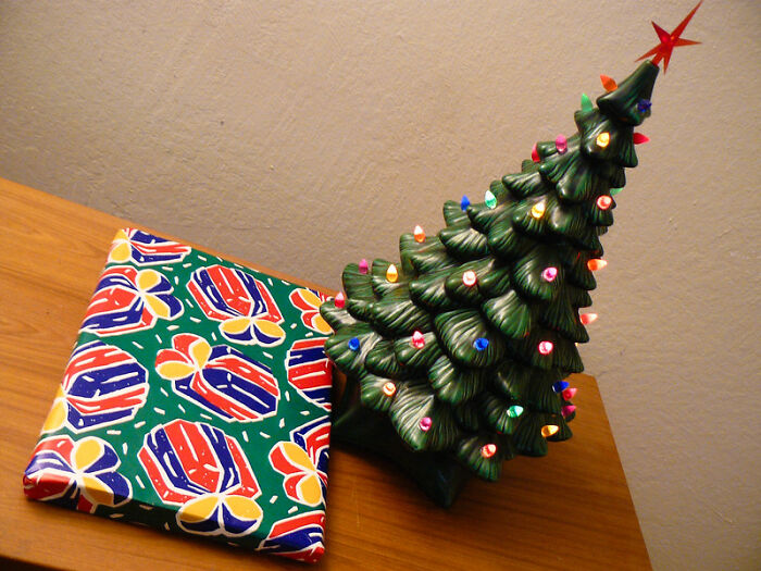 Alguien en este grupo online preguntó: "¿Cuál es tu historia de "por eso no voy a casa en Navidad"? Y 20 personas respondieron