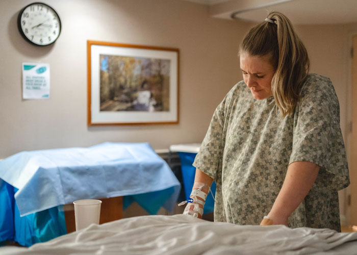 35 People Share The Wildest Things They Witnessed In The Baby Delivery Room