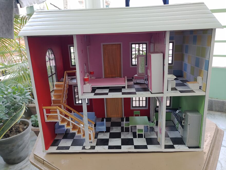 I Created A Doll House