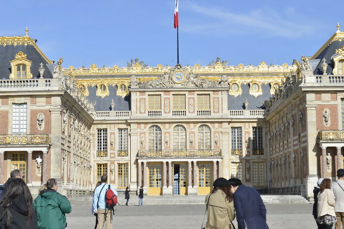 People Online Are Naming Things Folks Should Stop Glamorizing, And Here Are 36 Spot-On Answers