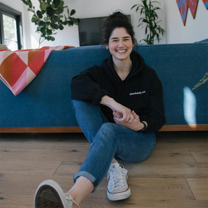 Las palabras desalentadoras que escuchó de un profesor aún persiguen a esta mujer 17 años después, por lo que recuerda a la gente que siempre hay que tener cuidado con lo que se dice a los demás