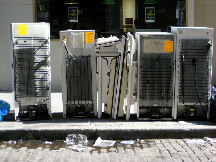 30 Answers Folks In This Online Group Had To The Question “What Is Something That Is Illegal But Isn’t Wrong Ethically?”