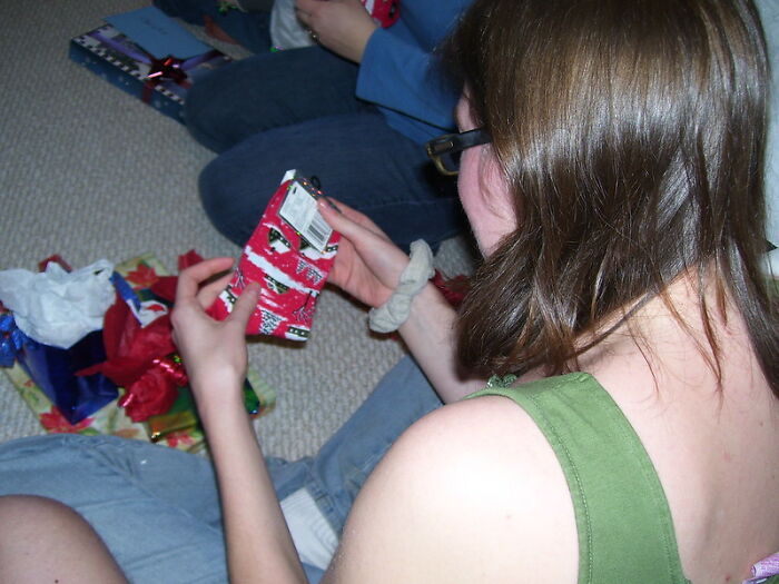 Alguien en este grupo online preguntó: "¿Cuál es tu historia de "por eso no voy a casa en Navidad"? Y 20 personas respondieron