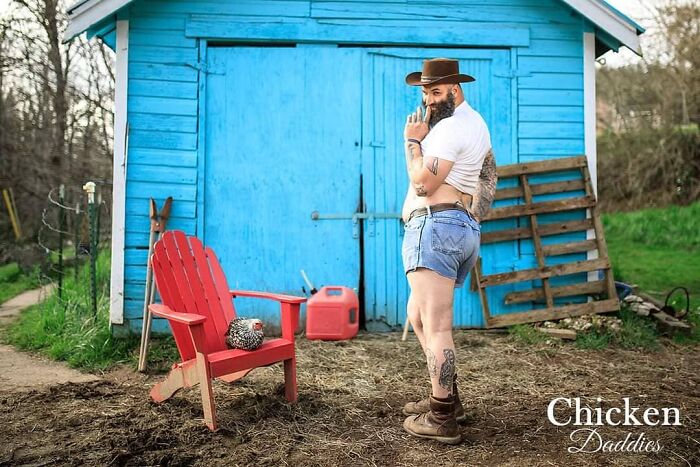 This 'Chicken Daddies' Calendar Will Make Your Day (25 Pics)