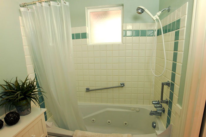 Guy Gives Out ‘College Tips’ On TikTok And Here Are 40 Of His Best Bits Of Advice