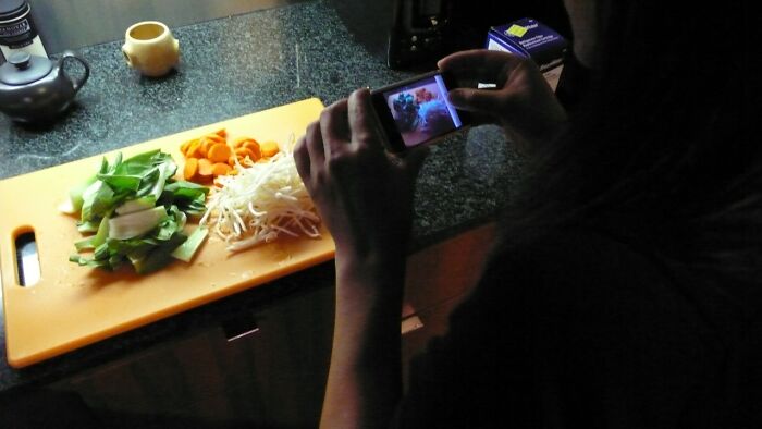 Someone Online Asked, ‘What Do People Pretend Is In The Bible But Is Absolutely Not In The Bible?’ And 25 People Delivered