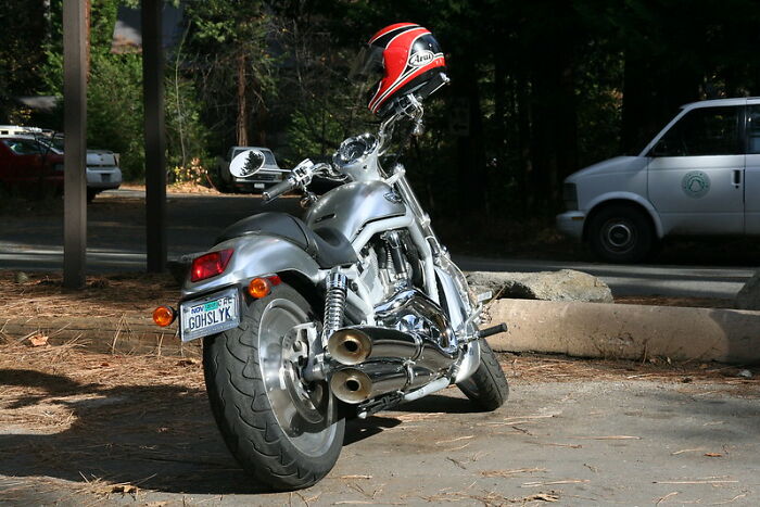 Estas 20 personas tuvieron un presentimiento que acabó salvándoles la vida y compartieron sus historias en este grupo en línea