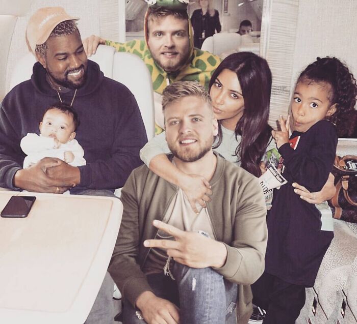 Meet Lorenz Valentino, The Friend Of Celebrities With The Help Of Photoshop (44 New Pics)