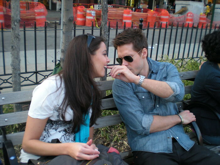 30 People Online Answer "What Are Some Of The 'Guy Code' And 'Girl Code' Unwritten Rules That You Always Follow?"