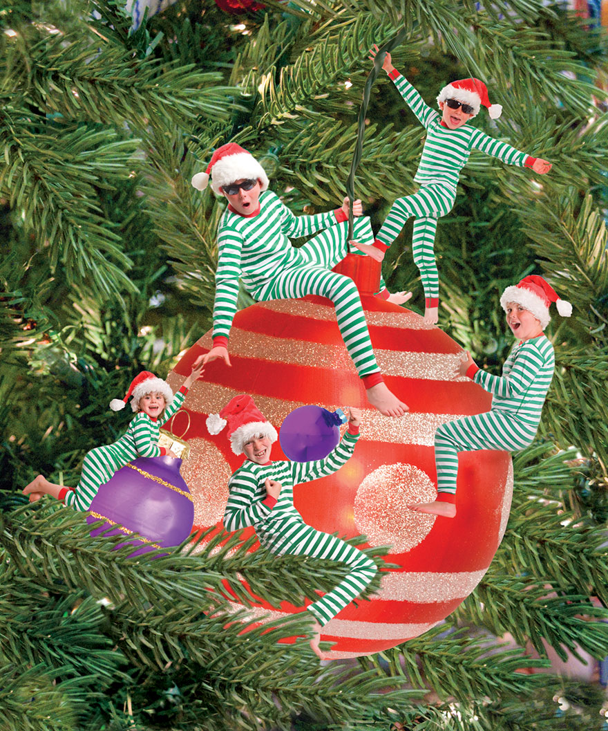 Our Family Has Been Creating Funny Christmas-Themed Holiday Cards, And Here's What We Made For The Past 25 Years (25 Pics) Our Family Has Been Creating Funny Christmas-Themed Holiday Cards, And Here's What We Made For The Past 25 Years (25 Pics)