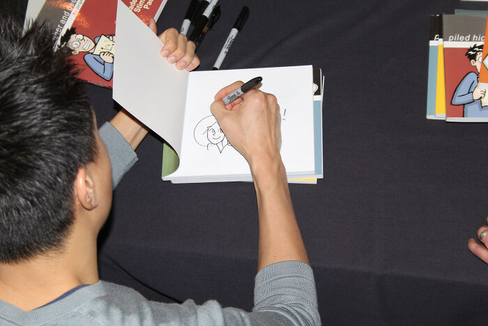 30 Of The Worst Christmas Gifts People Ever Received, As Shared In This Online Group