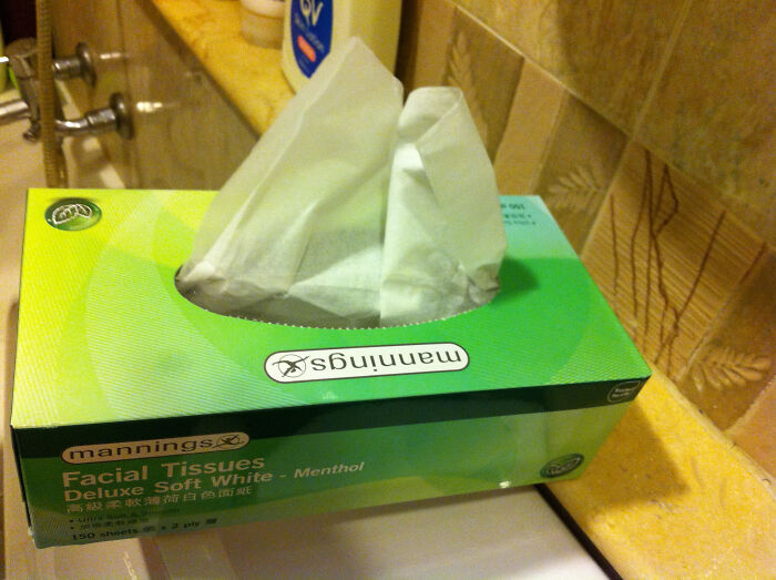 30 Of The Worst Christmas Gifts People Ever Received, As Shared In This Online Group