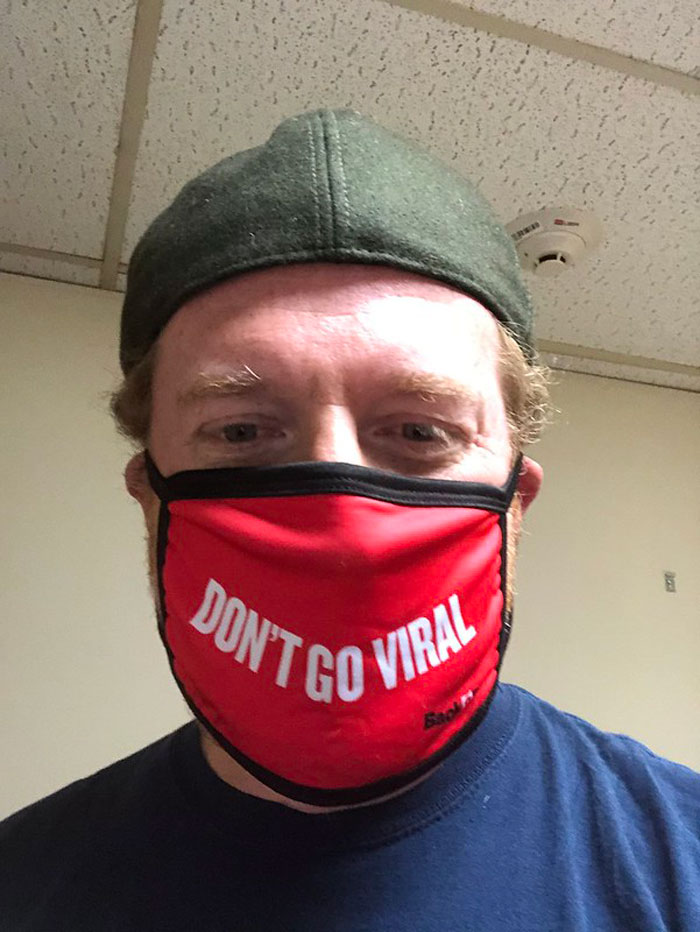 Covid May Be The First Reason People Started Wearing Face Masks, But People In This Online Group Discovered 30 More Advantages Of Them