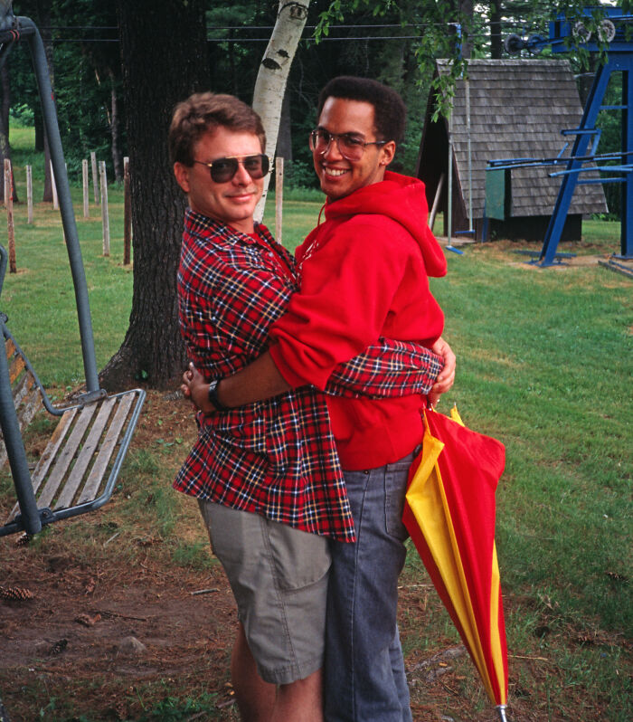 30 People Online Answer "What Are Some Of The 'Guy Code' And 'Girl Code' Unwritten Rules That You Always Follow?"