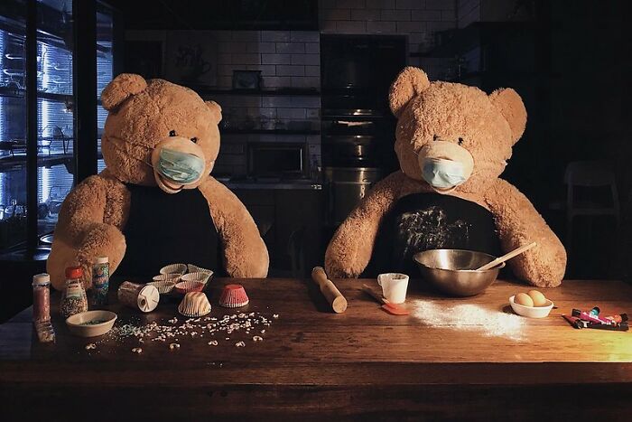 Covid May Be The First Reason People Started Wearing Face Masks, But People In This Online Group Discovered 30 More Advantages Of Them