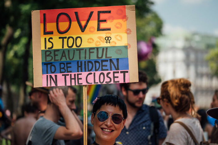 “I Realized I Was Gay”: 29 Men In This Online Group Who Came Out Later In Life Share What Was Their Turning Point