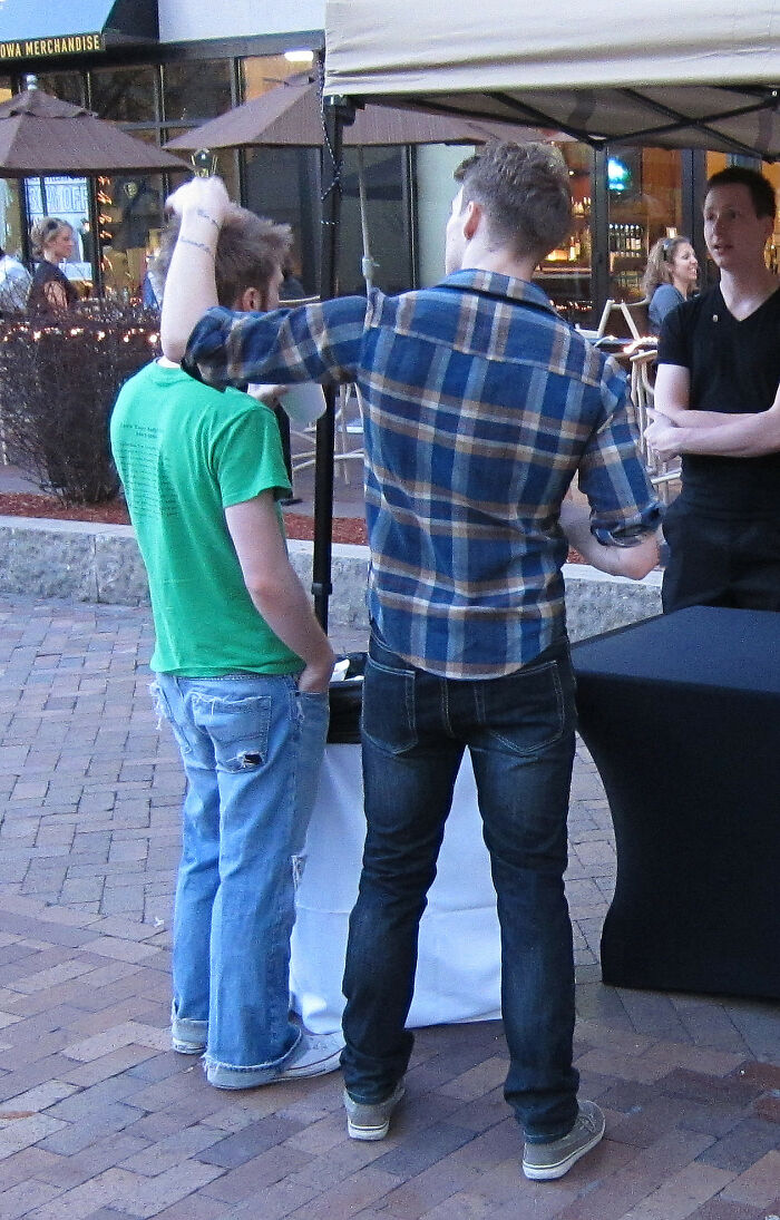 “I Realized I Was Gay”: 29 Men In This Online Group Who Came Out Later In Life Share What Was Their Turning Point