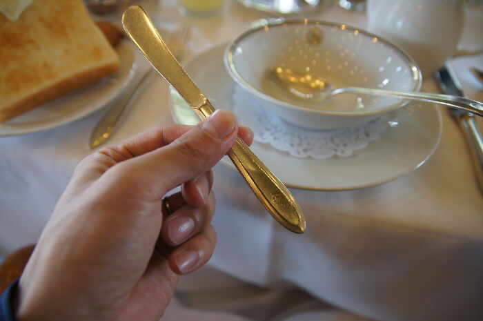 30 Of The Worst Christmas Gifts People Ever Received, As Shared In This Online Group