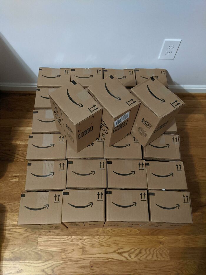 Ordered 27 Books From Amazon On A Single Order. Got 27 Boxes With 1 Book Each Delivered