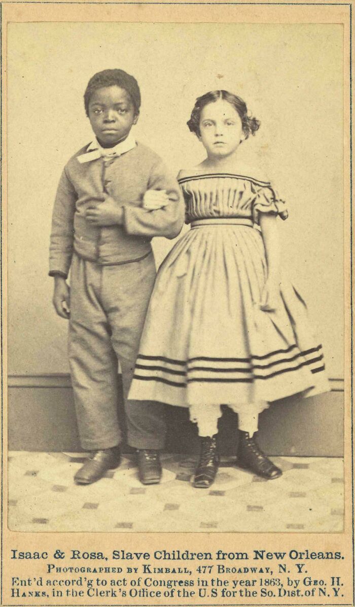 Isaac y Rosa, niños esclavos emancipados de Nueva Orleans, 1863