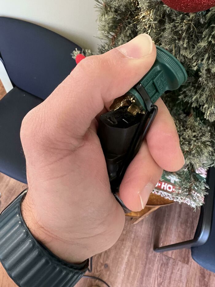 This Is How The Office Christmas Tree Was Plugged In