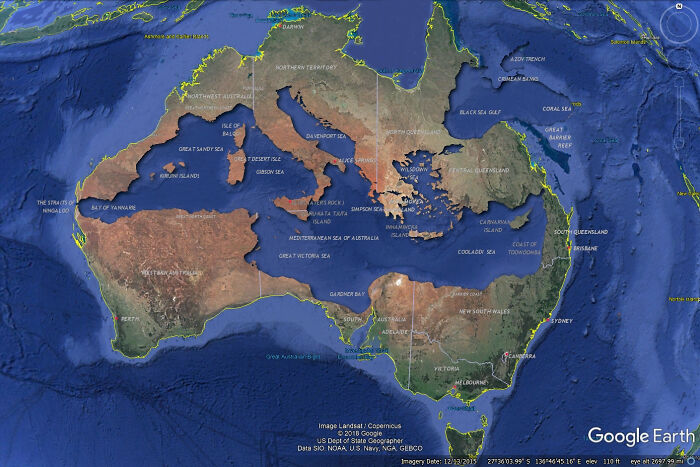 Mapa comparativo del tamaño de Australia y el mar Mediterráneo