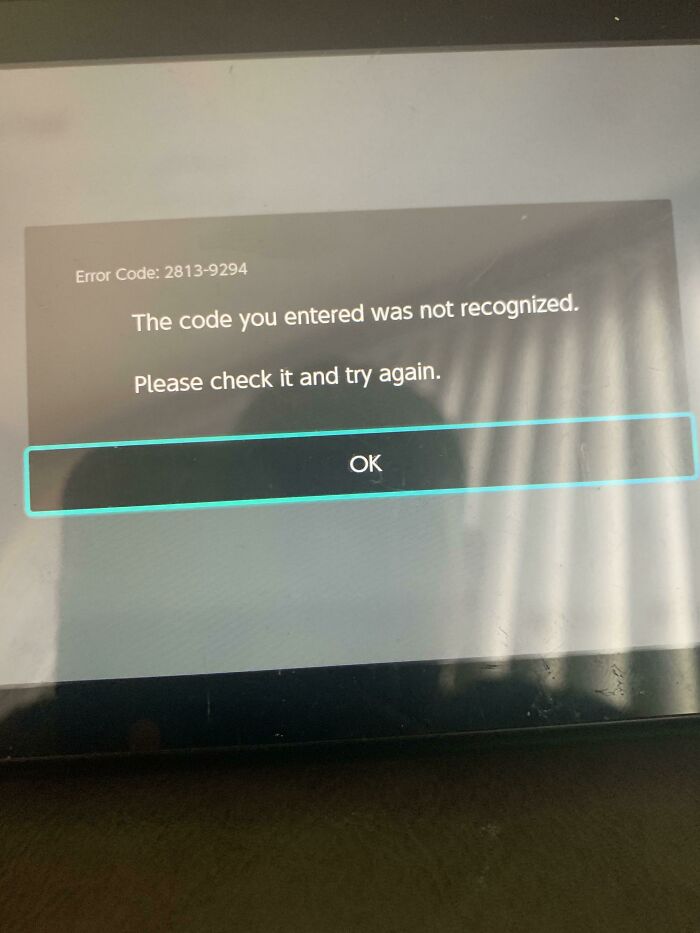 I Tried Redeeming One Of The Gift Cards My Best Friend Got Me For Christmas And It Seems Like The Cashier Didn't Realize It Wasn’t Activated