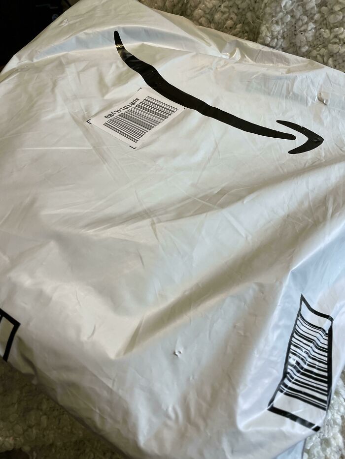 My Husband Asks Me To Wrap My Own Christmas Gifts Every Year